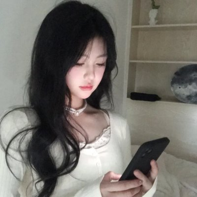 云破月来圆